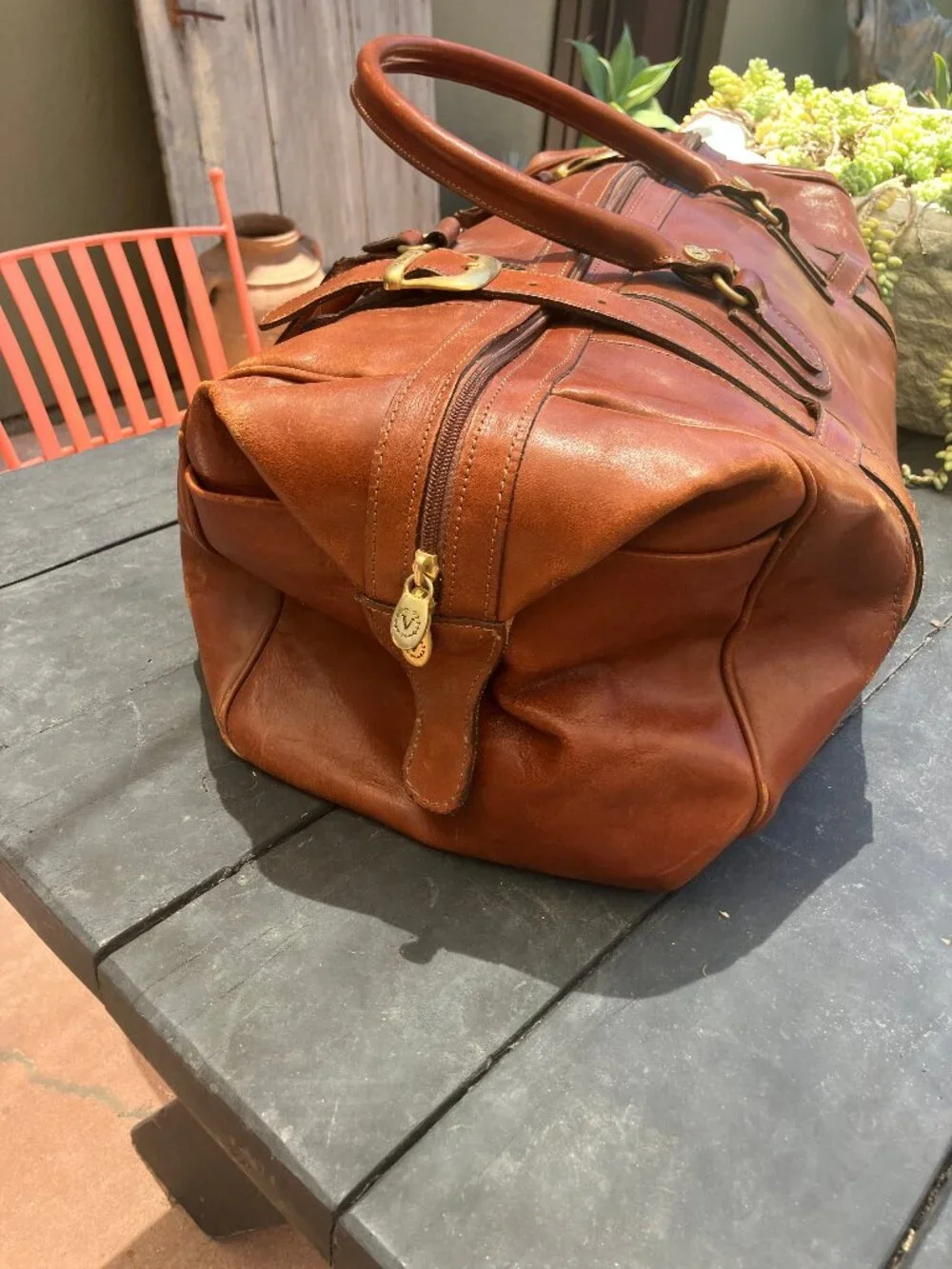 Valentina Italian Leather Duffle Bag with Original card, lock & keys *Vintage*